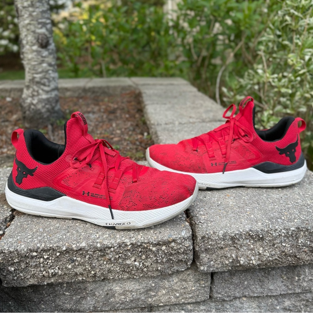 UNDER ARMOUR,“Project Rock Bsr”, Men’s, Size 12, Red & White w/Black Bull, “GUC”